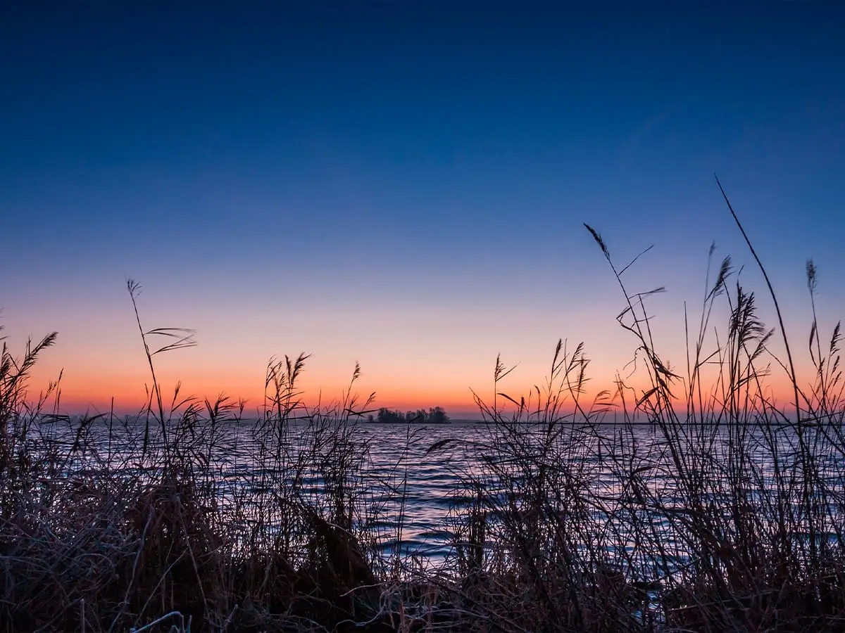 Alkmaardermeer bei Sonnenaufgang