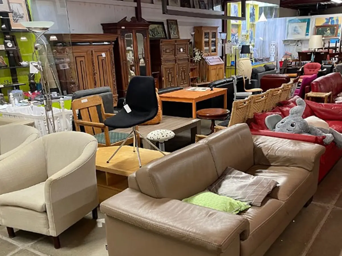 Binnenkant van een kringloopwinkel