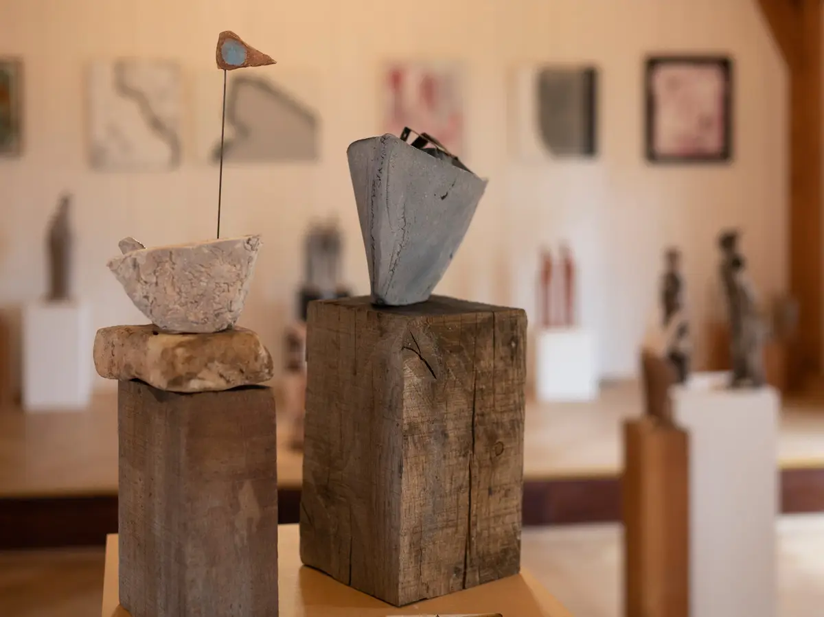 Beeldende kunst in het Kerkje op De Woude