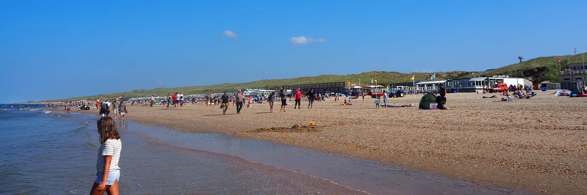 Overzicht van het strand van Castricum