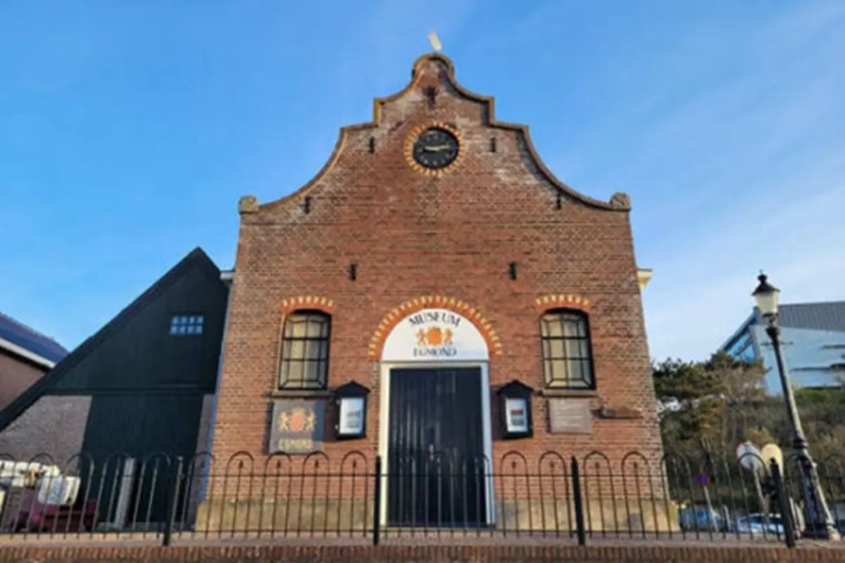 Vooraanzicht Museum
