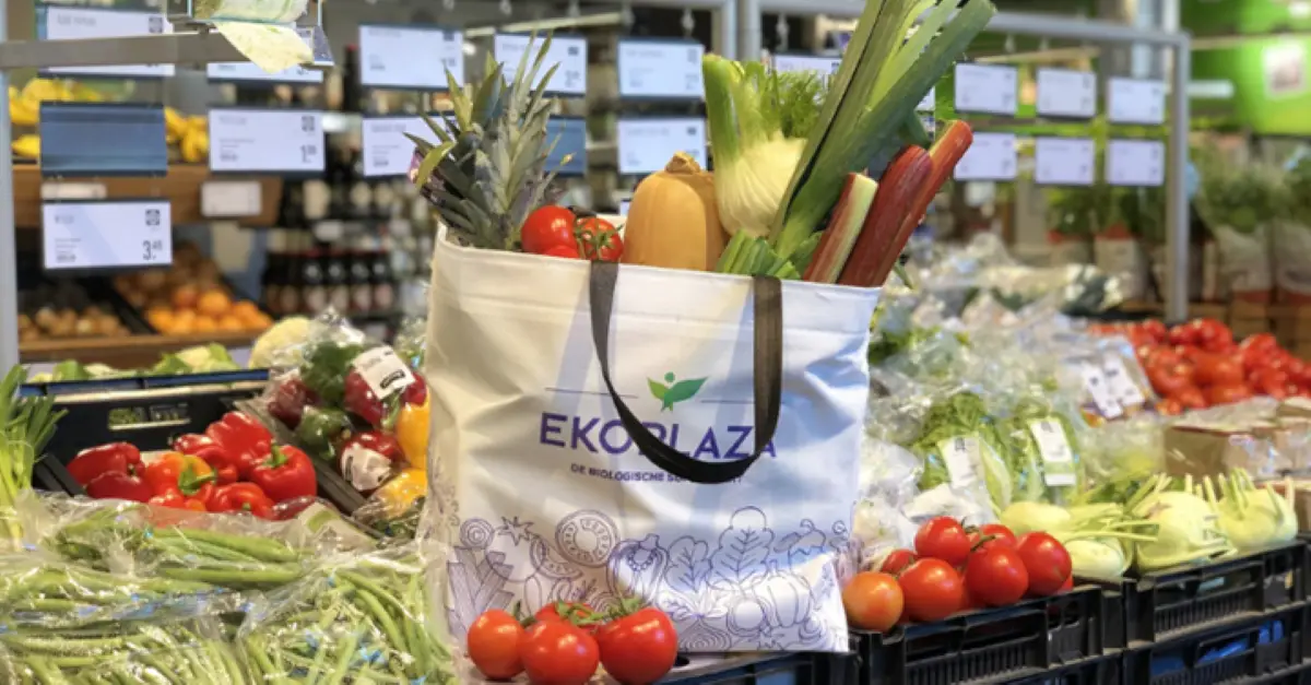 Tas van Ekoplaza vol met groenten