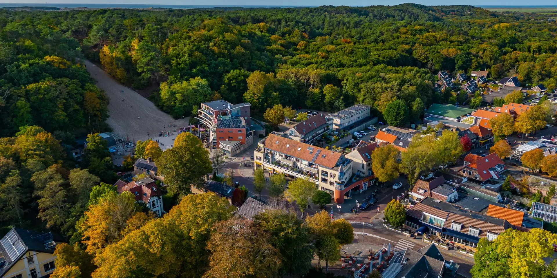 Schoorl liggend aan het Klimduin