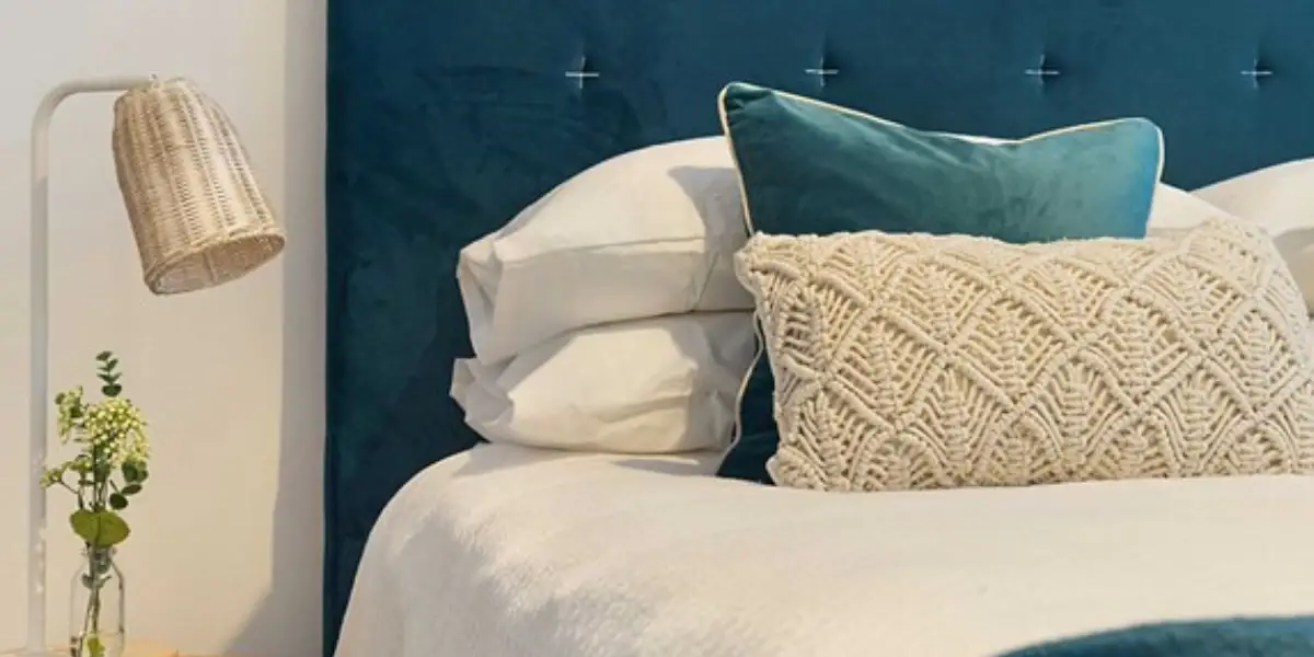 Bed & Breakfasts