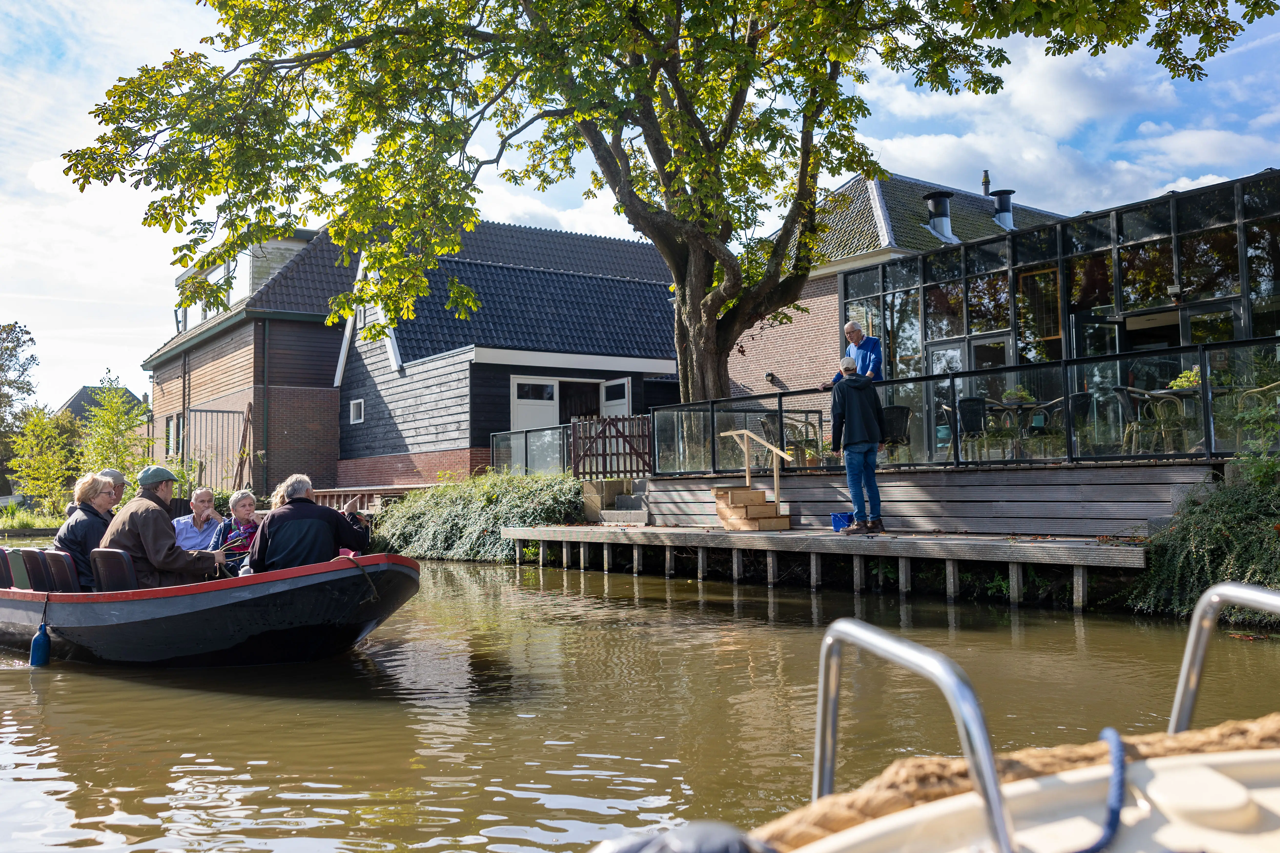 Het Behoudenhuis waar de boottocht aankomt